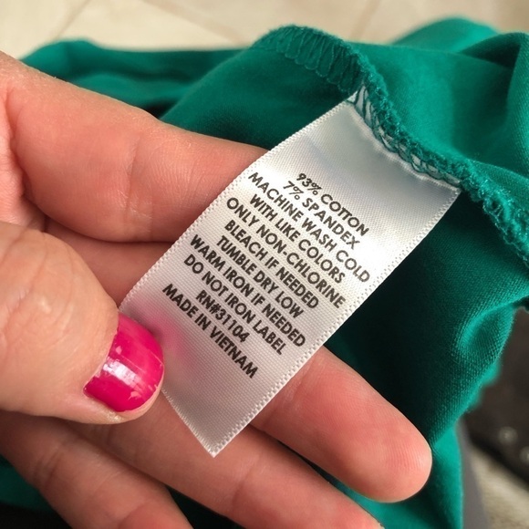 Kim Rogers Bell Sleeve Green Top Size Medium - Picture 4 of 4